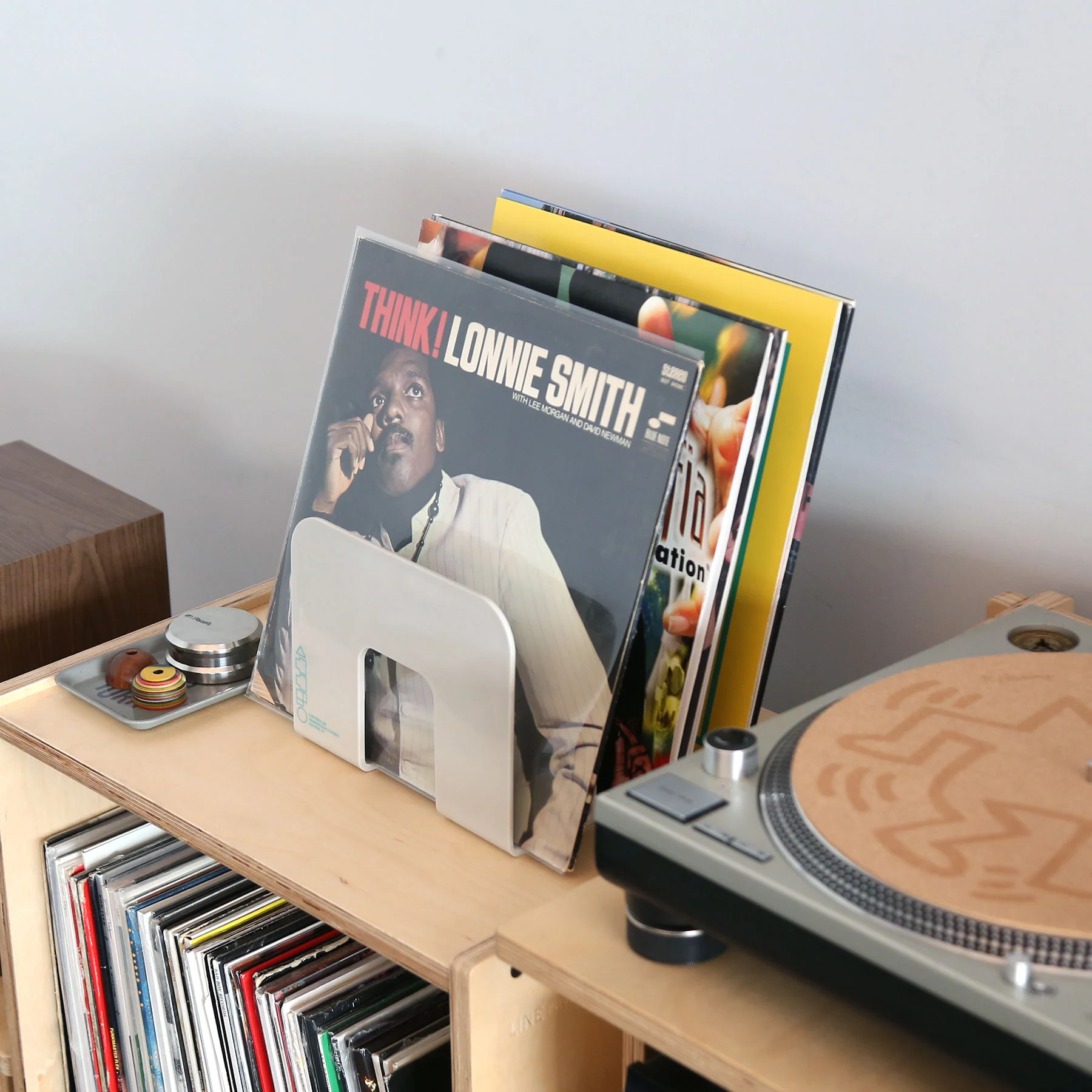 Turntable Lab: Mod3 Vinyl Record Rack Organizer - Grey - Image 9