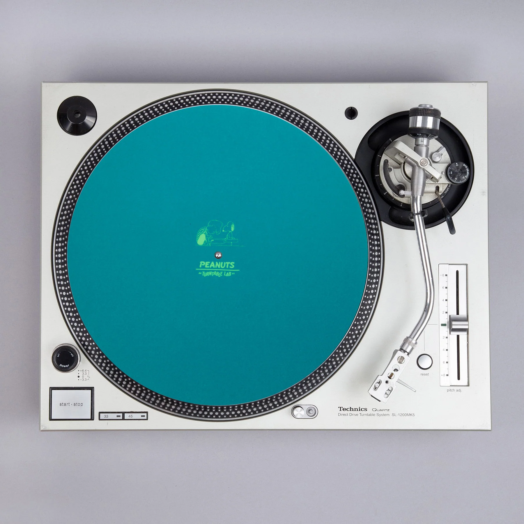 Turntable Lab: Peanuts Comic Strip Record Mat Slipmat - Green - Image 2