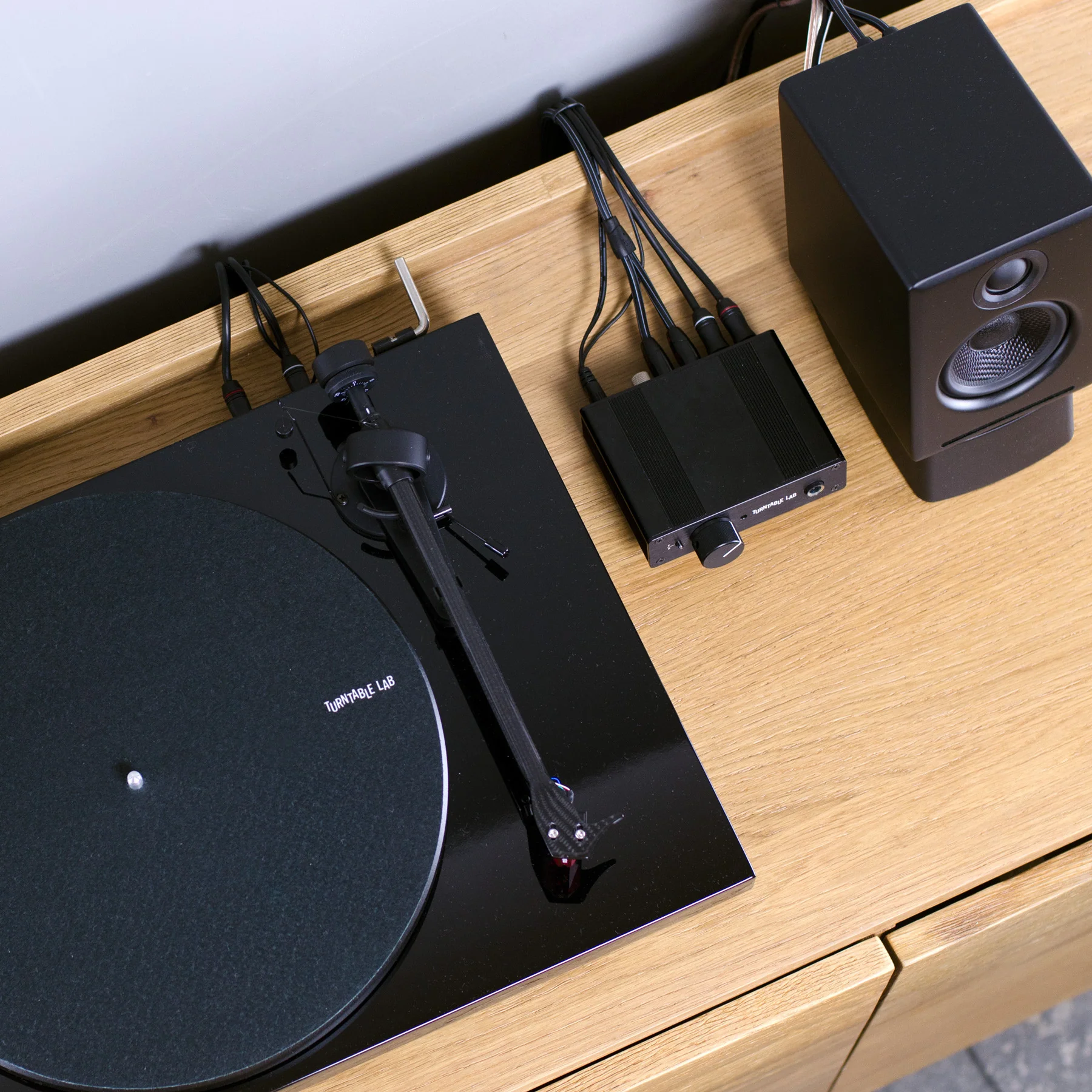 Turntable Lab: PH01 - Phono Preamp + Headphone Amp - Image 4