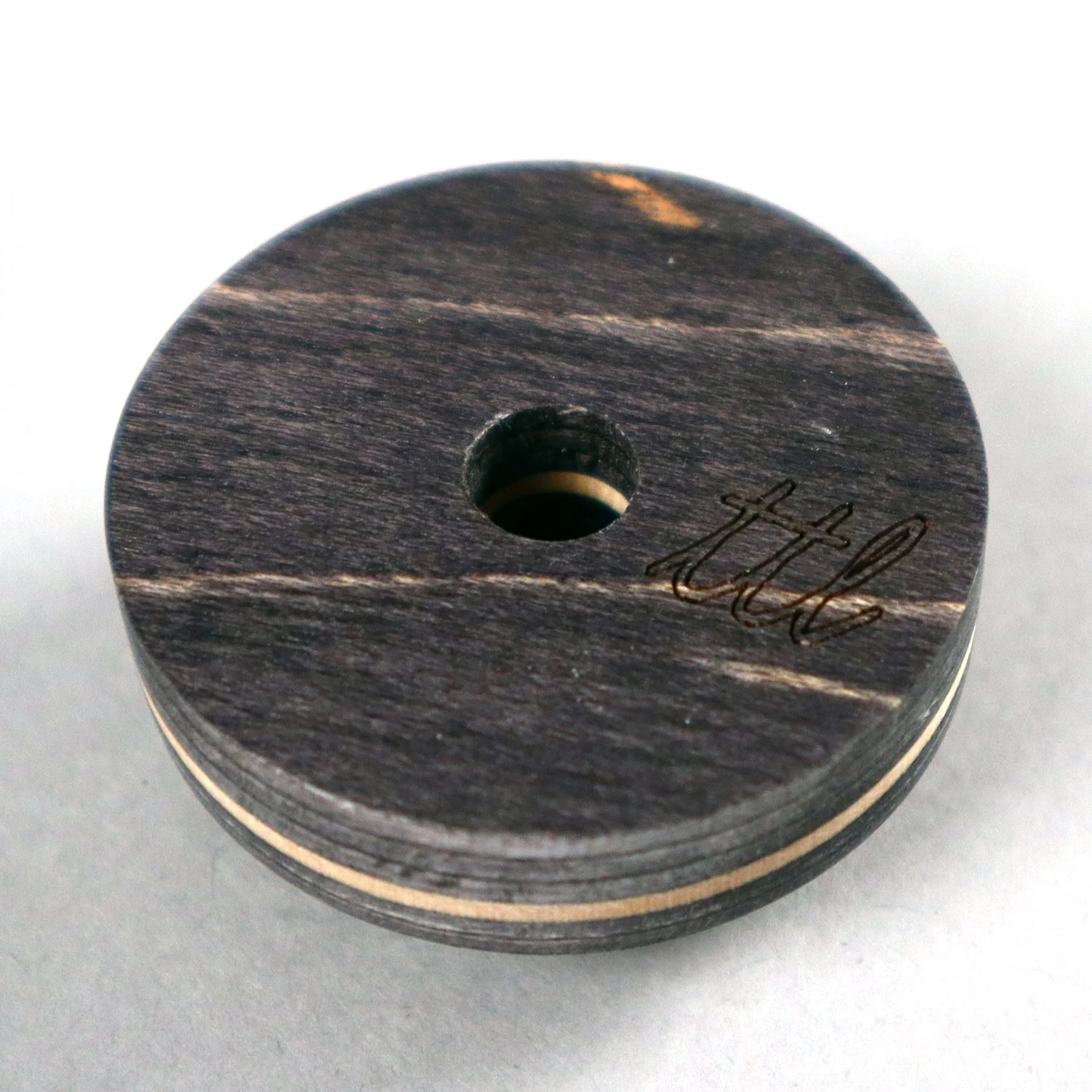 Turntable Lab: Skate Wood 45 Adaptor - Image 8