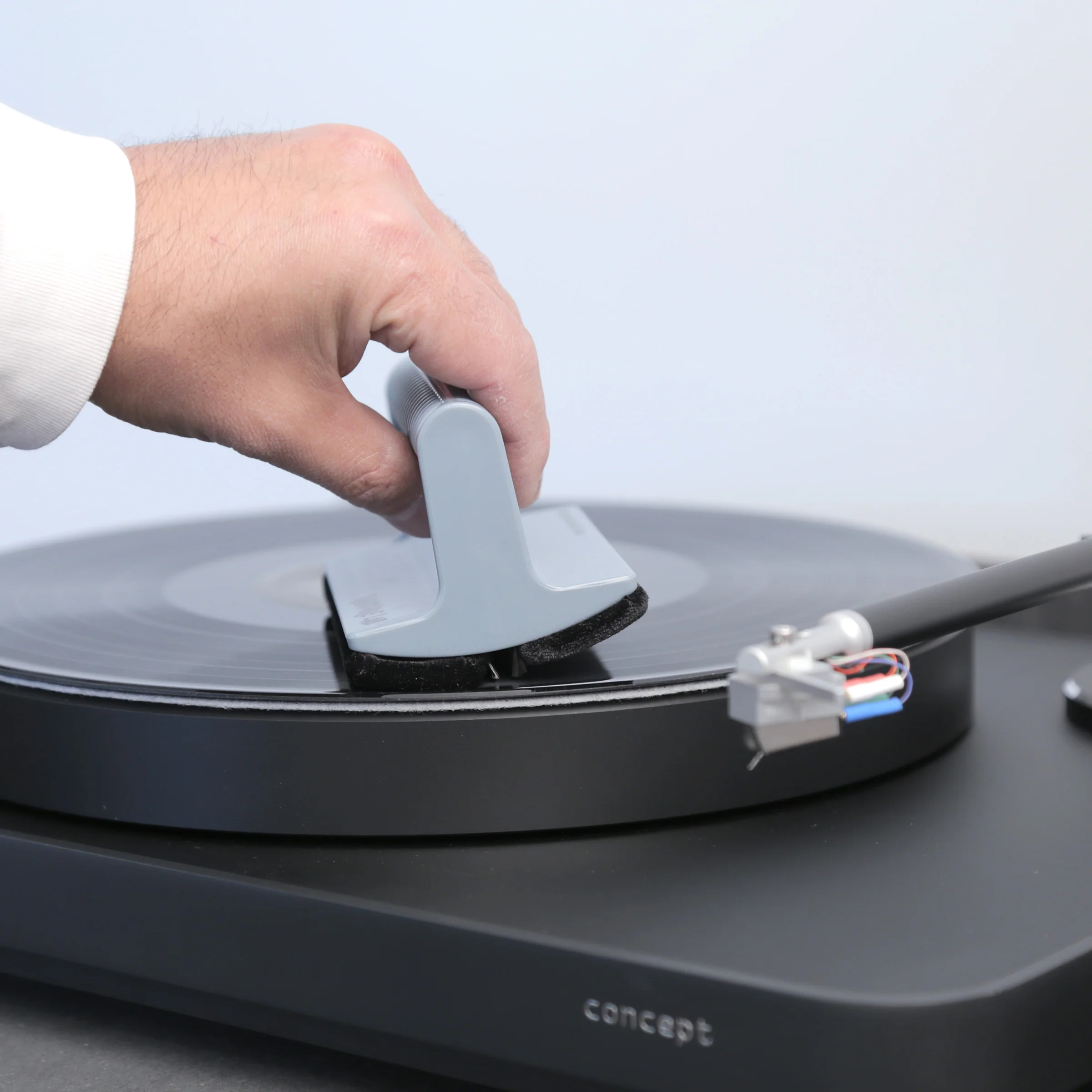 Turntable Lab: Triple Operation Vinyl Record Cleaning Brush - PRE-ORDER - Image 3