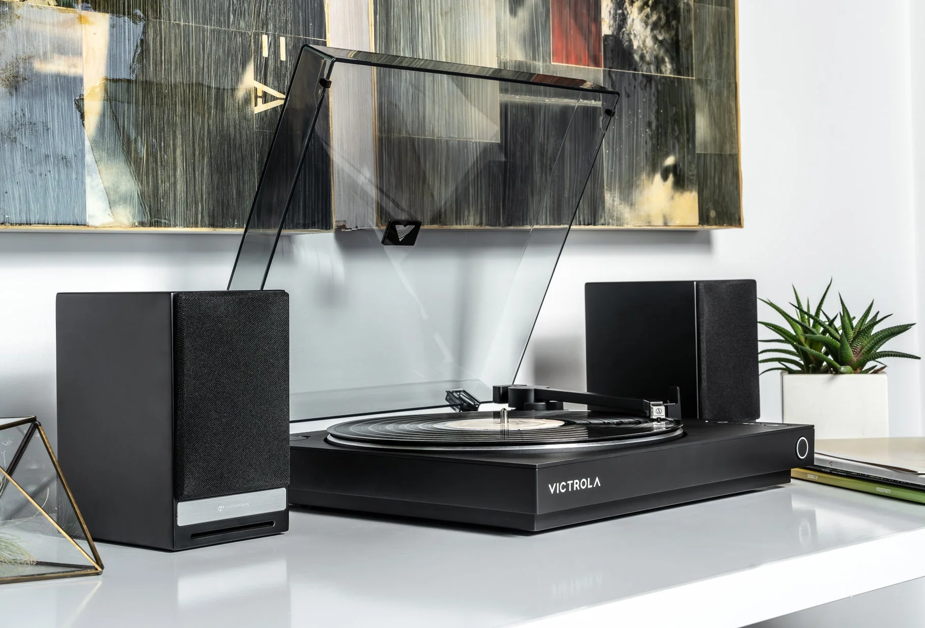 Victrola: Automatic Bluetooth Turntable - Image 10