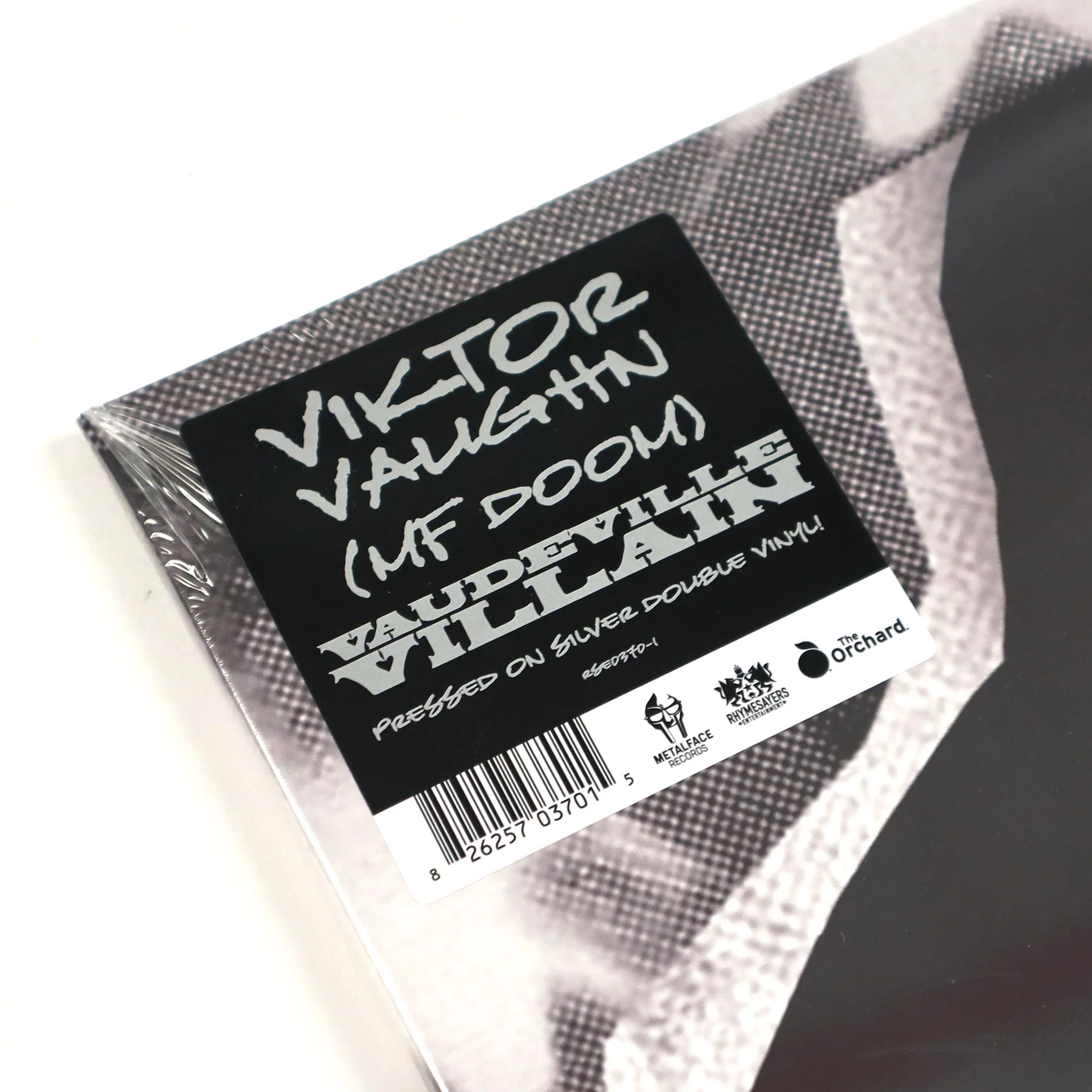 Viktor Vaughn: Vaudeville Villain (MF Doom, Colored Vinyl) Vinyl 2LP - Image 4