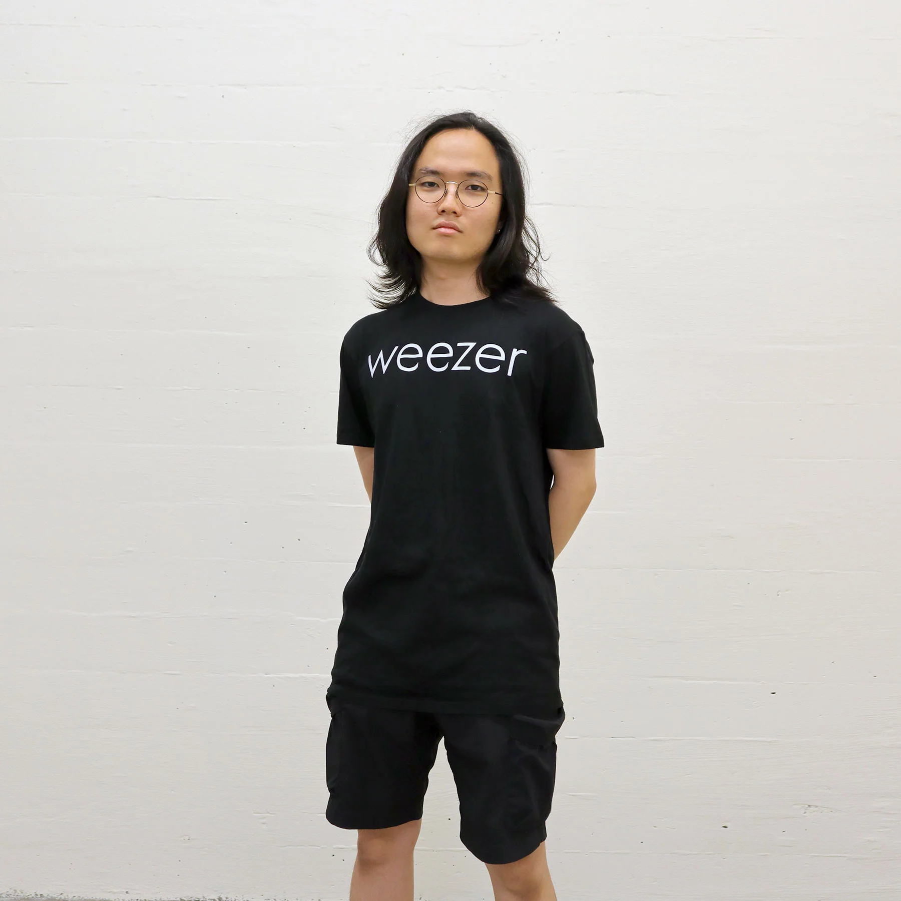 Weezer: Classic Logo Shirt - Black - Image 2